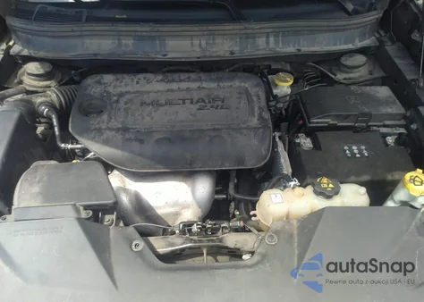 2019 Jeep Cherokee Altitude Fwd from USA, damaged, VIN 1C4PJLLB1KD377023